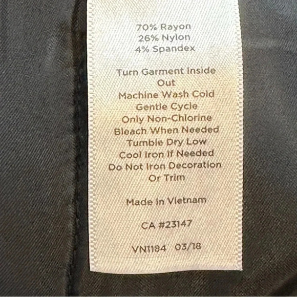 Talbots Skinny Ankle Black Stretch Pants size 12 - Picture 6 of 6